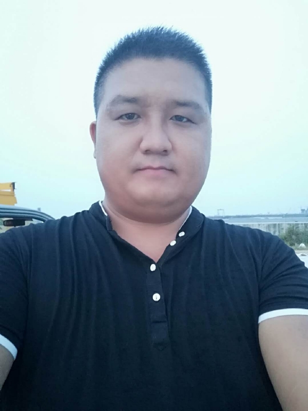 浮华的第一张照片--台湾中老年相亲网
