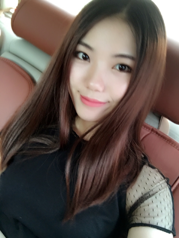 盛开的花朵的第二张照片--台湾中老年相亲网