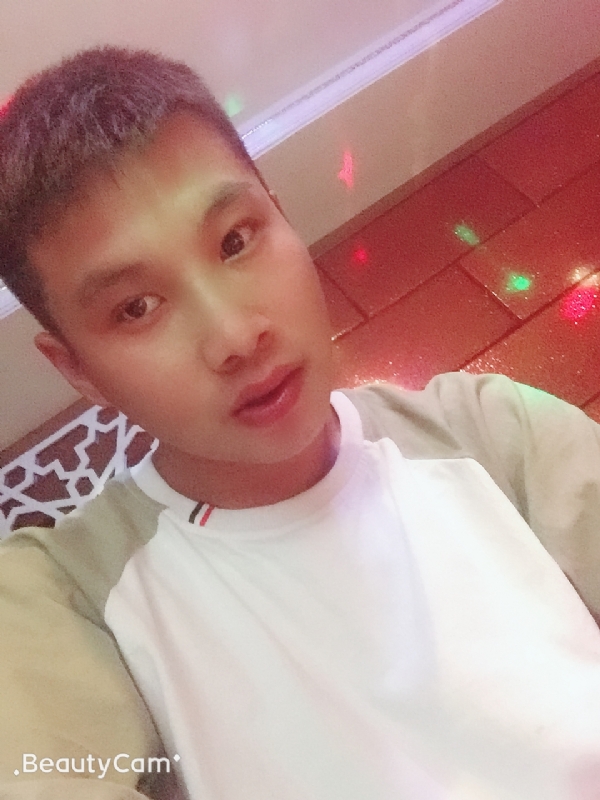 阿锋的第一张照片--台湾中老年相亲网