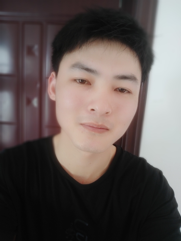 小情绪)っ的第一张照片--台湾中老年相亲网