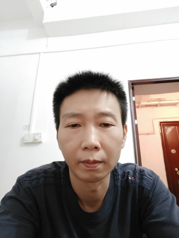 爱依然的第一张照片--台湾中老年相亲网