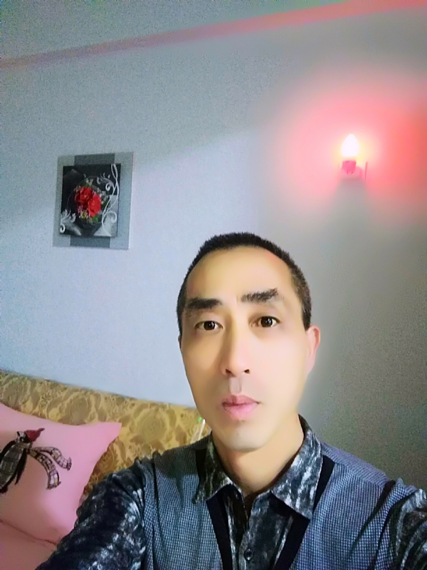 真诚的第一张照片--台湾中老年相亲网