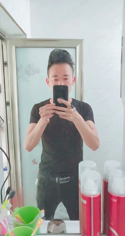 邱利平的第一张照片--台湾中老年相亲网