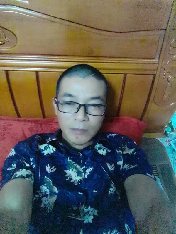 坚信就是你的第一张照片--台湾中老年相亲网