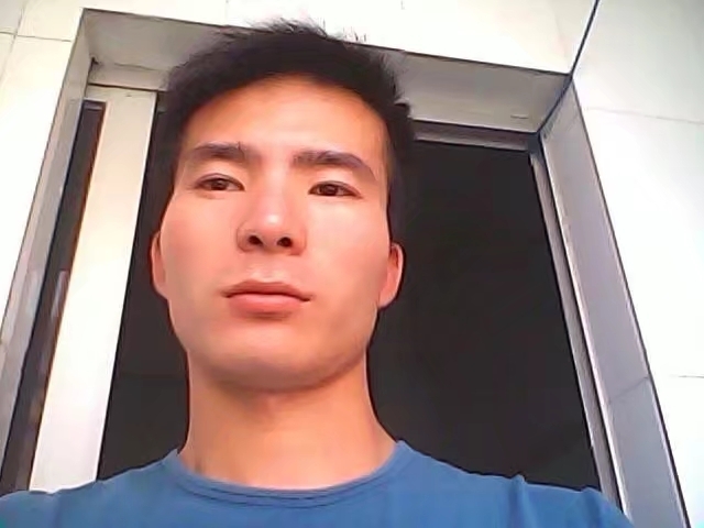冰冻水果郎的第一张照片--台湾中老年相亲网