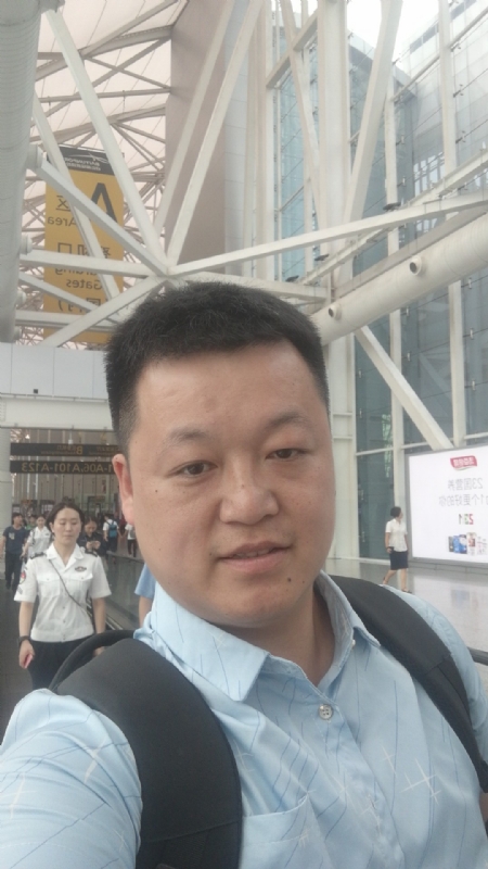 枫叶的第一张照片--台湾中老年相亲网