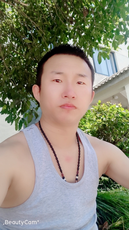 系咯在的第一张照片--台湾中老年相亲网