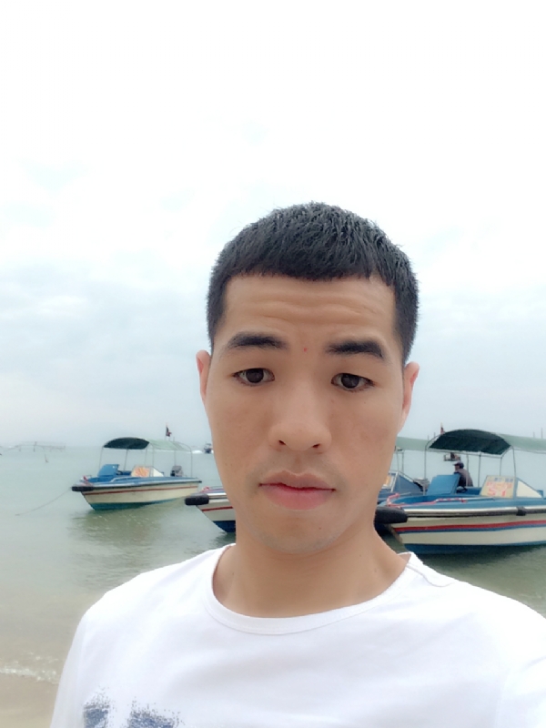 冷风的第一张照片--台湾中老年相亲网