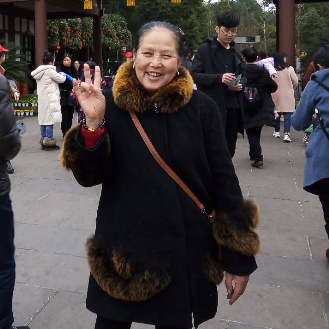 刘刘的第一张照片--台湾中老年相亲网