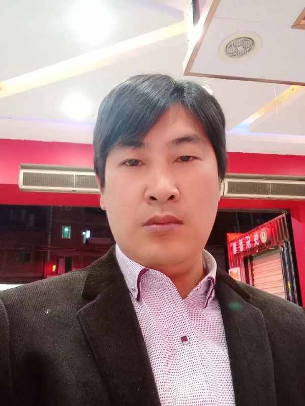 奔跑的第二张照片--台湾中老年相亲网