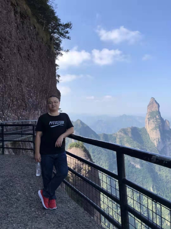 不杵于物的第一张照片--台湾中老年相亲网