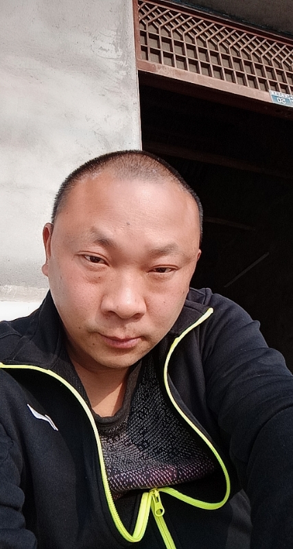 马克的第一张照片--台湾中老年相亲网