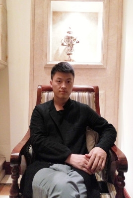 制片人杨亚林的第一张照片--台湾中老年相亲网
