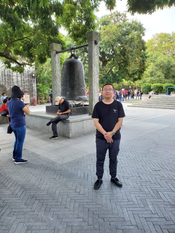 杨昊的第一张照片--台湾中老年相亲网
