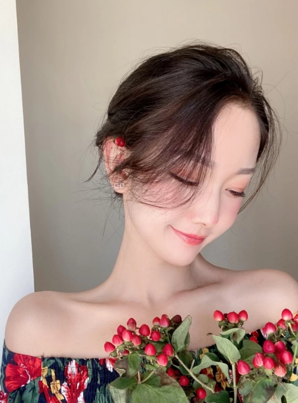 小诗vanessa的第二张照片--台湾中老年相亲网