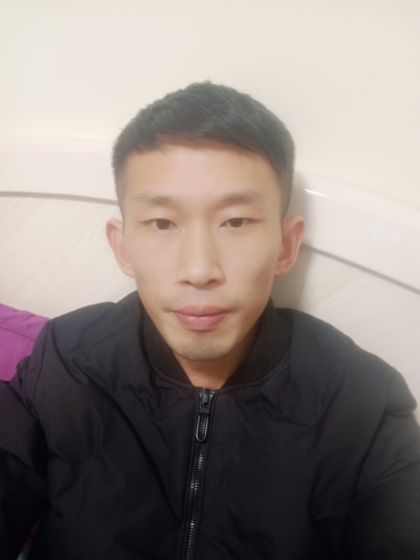 亮儿的第一张照片--台湾中老年相亲网