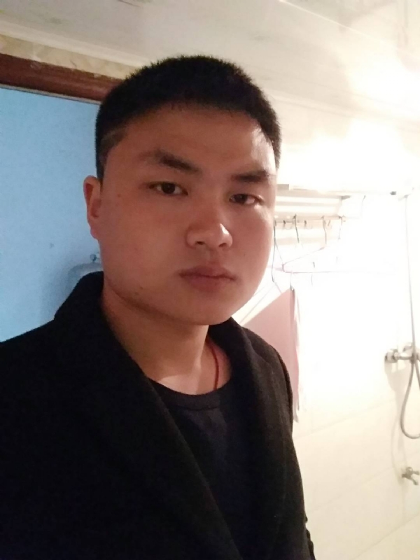 康康一下的第一张照片--台湾中老年相亲网