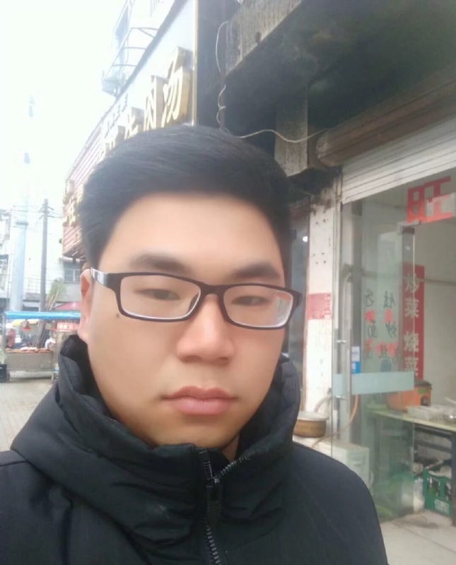 枯叶??的第一张照片--台湾中老年相亲网