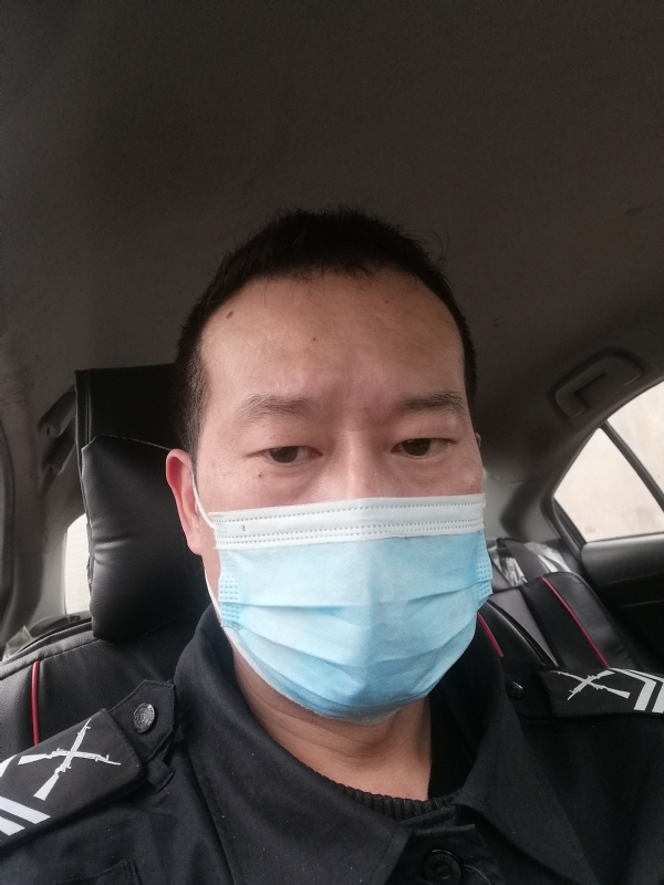 不会躲的刺猬的第一张照片--台湾中老年相亲网
