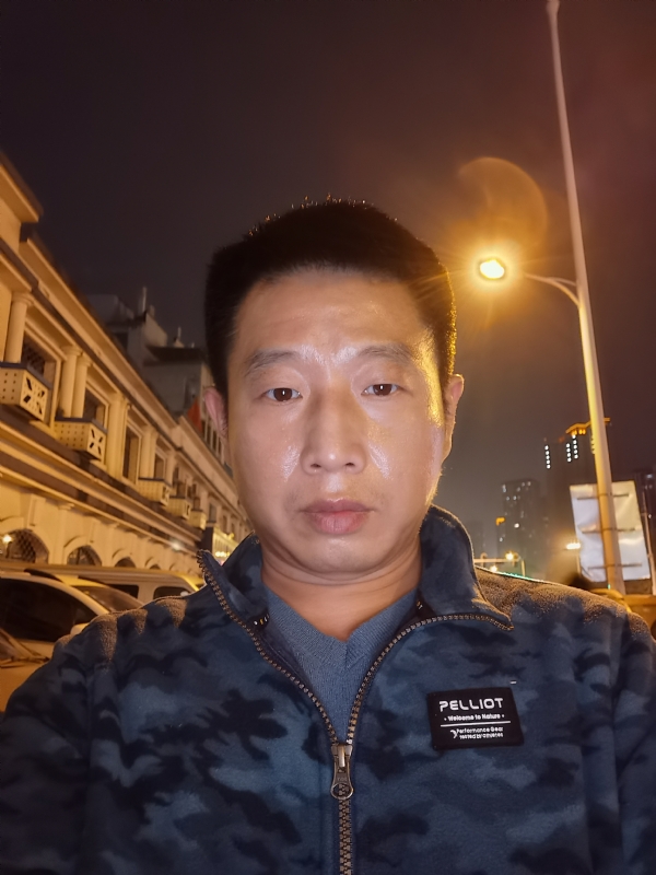 偷偷说的第一张照片--台湾中老年相亲网
