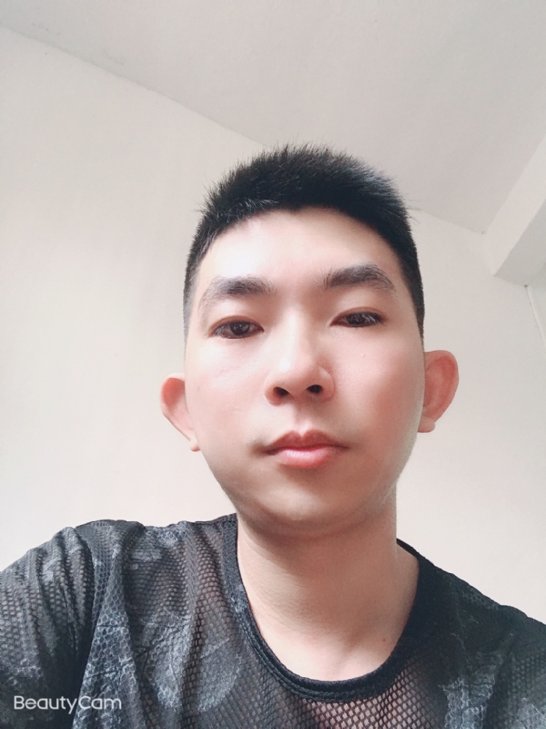 诚恳的第一张照片--台湾中老年相亲网
