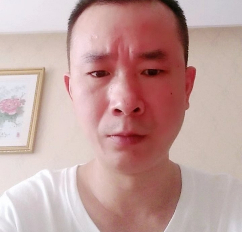 自由飞翔的第一张照片--台湾中老年相亲网