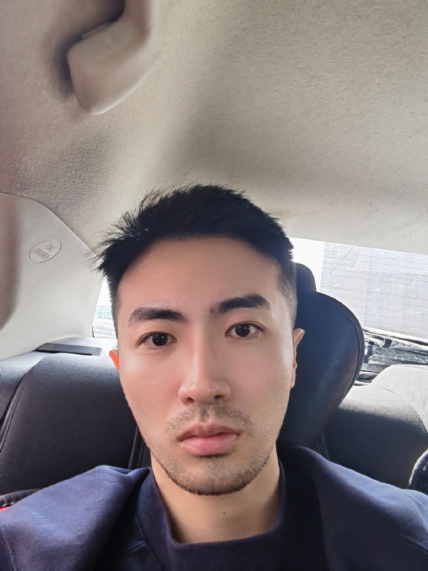 银角大王的第一张照片--台湾中老年相亲网