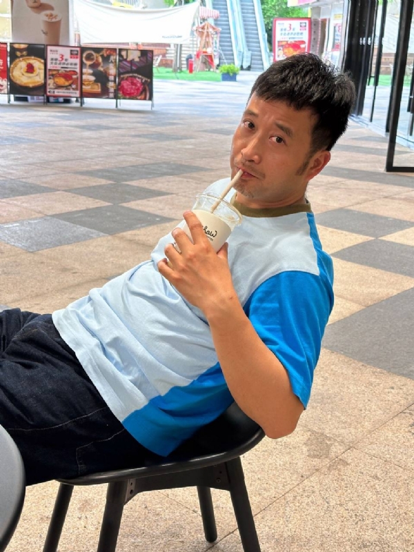 生而为人的第一张照片--台湾中老年相亲网
