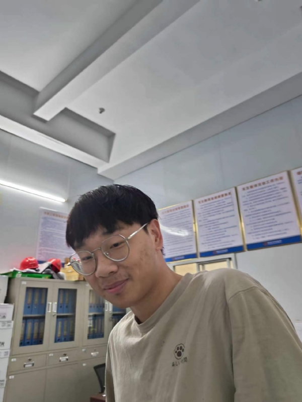 牛子弟的第一张照片--台湾中老年相亲网