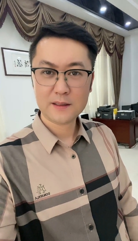 勤勉的第一张照片--台湾中老年相亲网