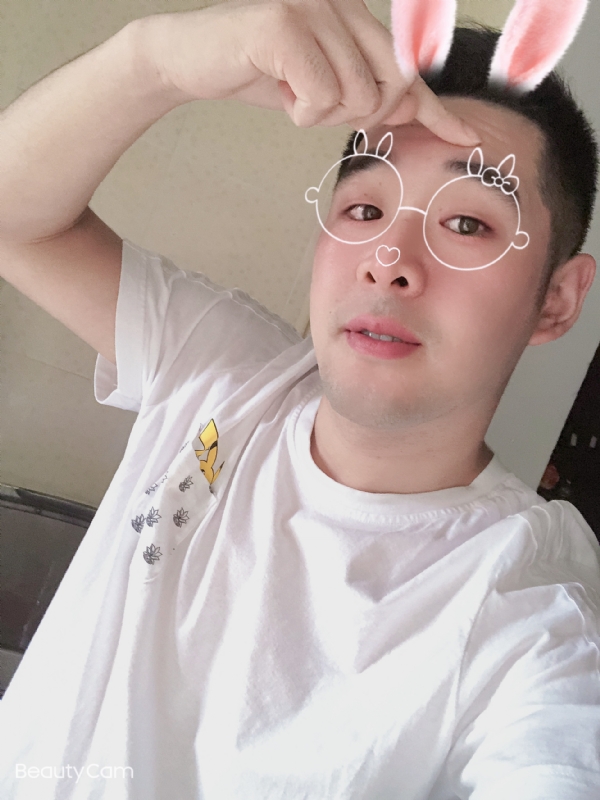 可期的第一张照片--台湾中老年相亲网